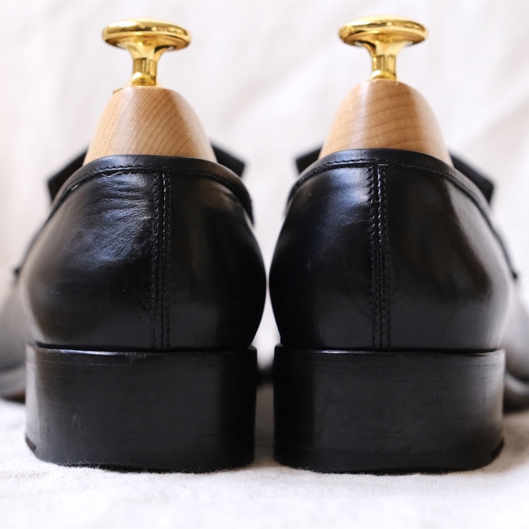 Salvatore Ferragamo(サルヴァトーレフェラガモ)のSarvadoreFerragamo キルトシングルガンチーニローファー黒5C レディースの靴/シューズ(ローファー/革靴)の商品写真