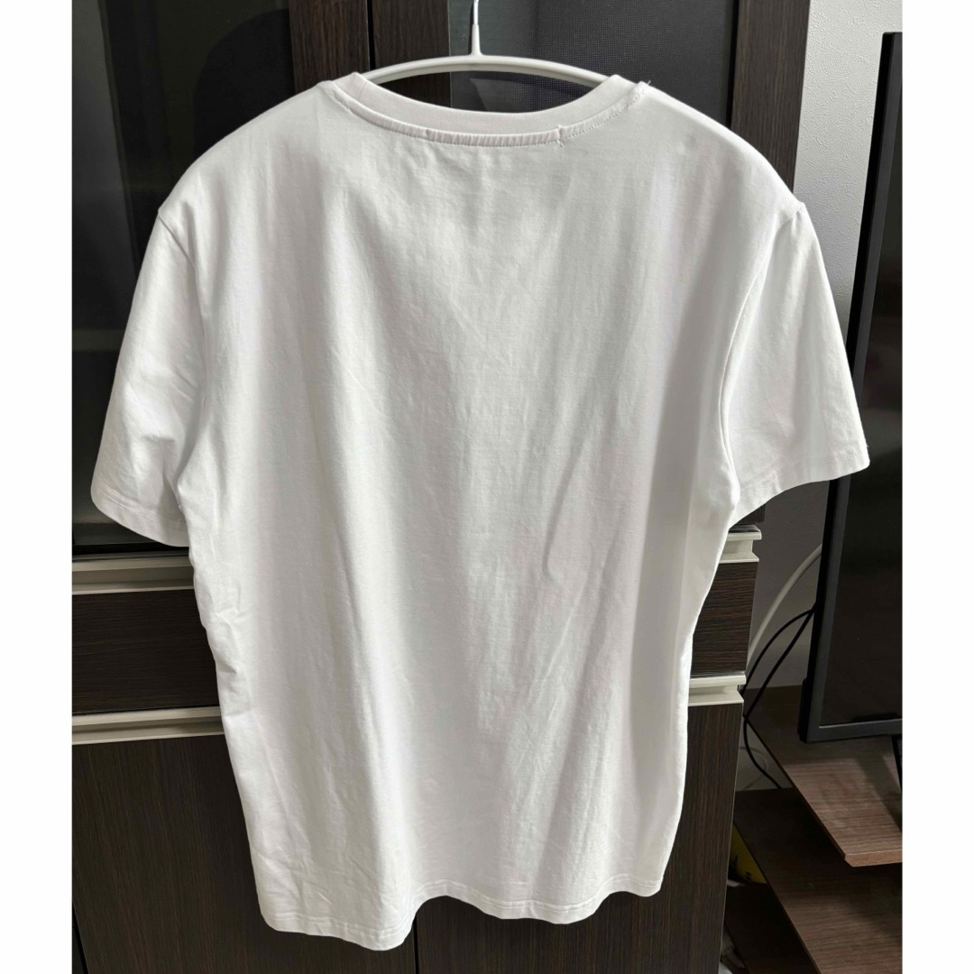 オフホワイト　Tシャツ メンズのトップス(Tシャツ/カットソー(半袖/袖なし))の商品写真