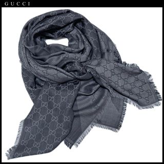 グッチ(Gucci)の新品グッチGUCCIシルク混GG柄正方形ストール(スカーフ)グレー(バンダナ/スカーフ)