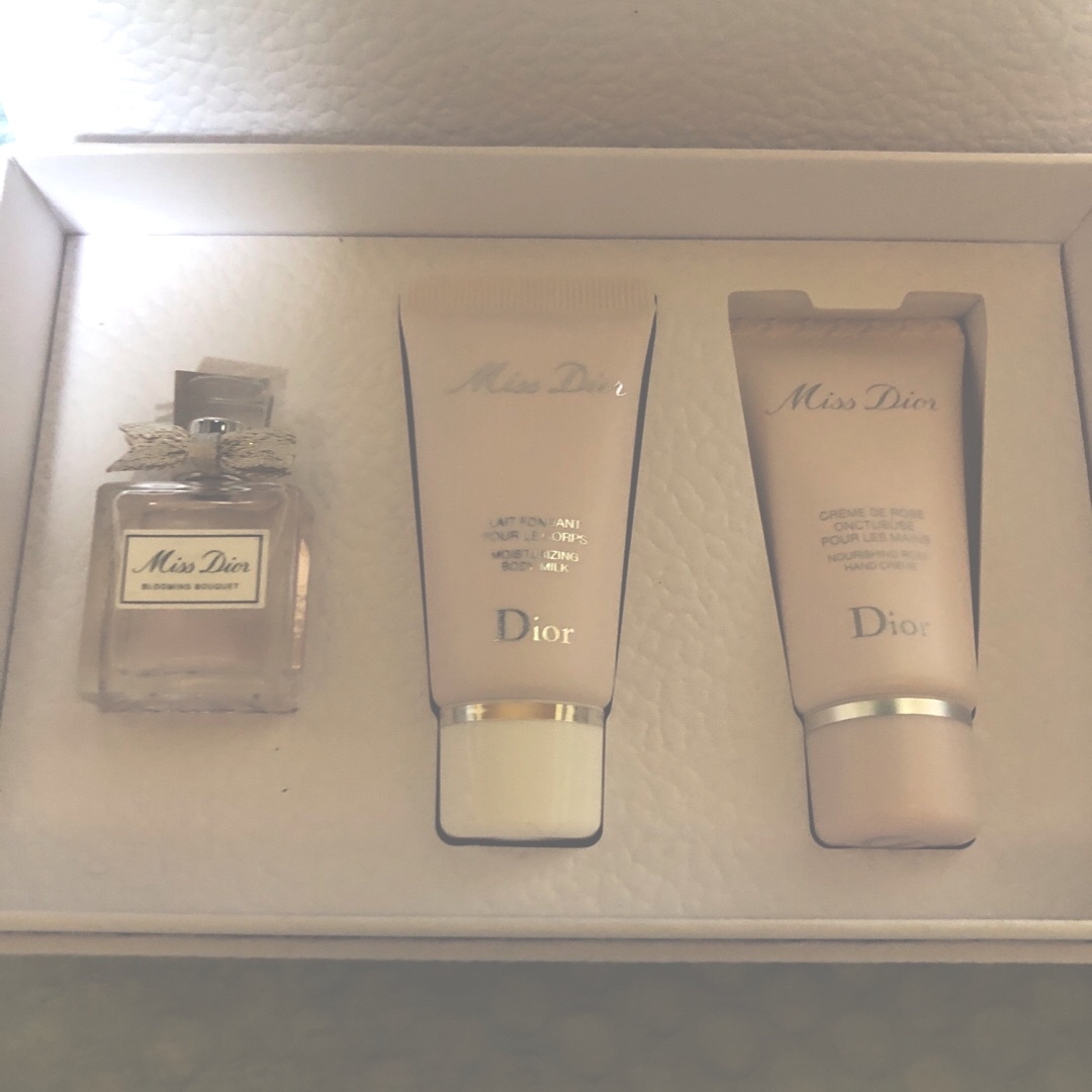 Christian Dior(クリスチャンディオール)のミスディオール 非売品セット エンタメ/ホビーのコレクション(ノベルティグッズ)の商品写真