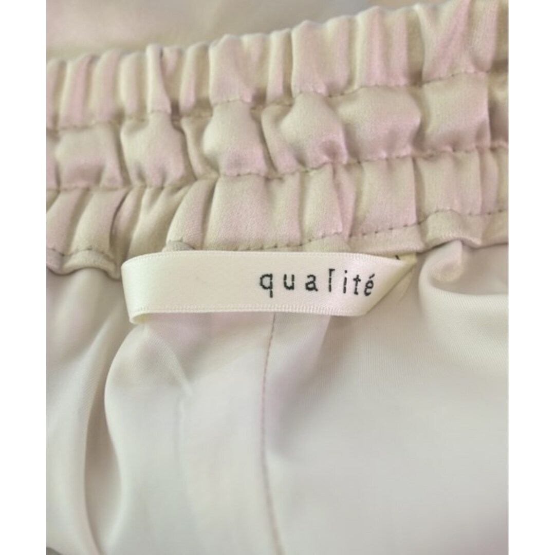 qualite(カリテ)のqualite カリテ パンツ（その他） 36(S位) ピンクベージュ 【古着】【中古】 レディースのパンツ(その他)の商品写真