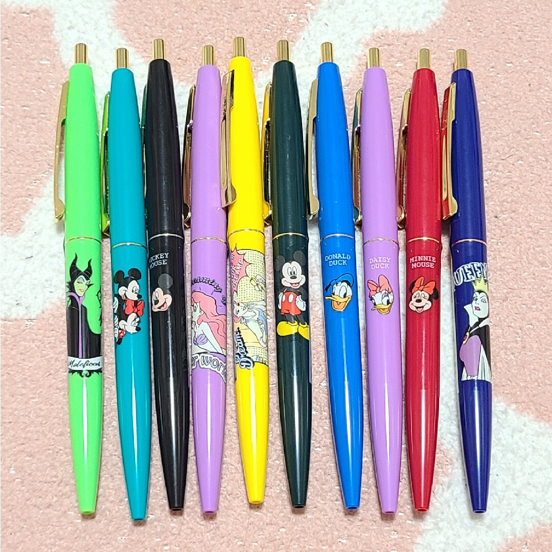 Disney(ディズニー)のディズニー　ボールペン　クリックゴールド BIC  文房具 筆記用具 インテリア/住まい/日用品の文房具(ペン/マーカー)の商品写真