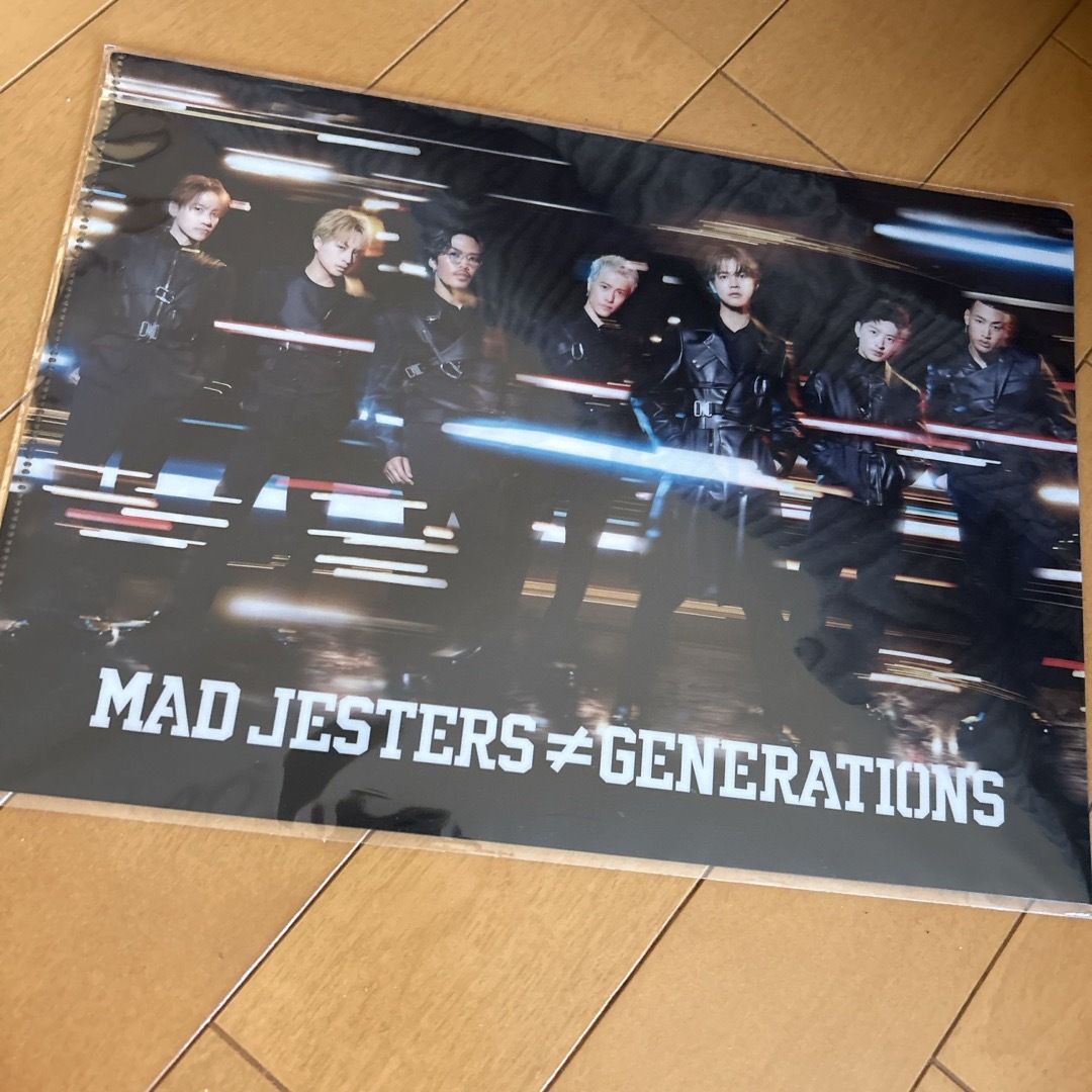 GENERATIONS(ジェネレーションズ)の【未開封】BOT　GENERATIONS MAD JESTERS クリアファイル エンタメ/ホビーのタレントグッズ(その他)の商品写真