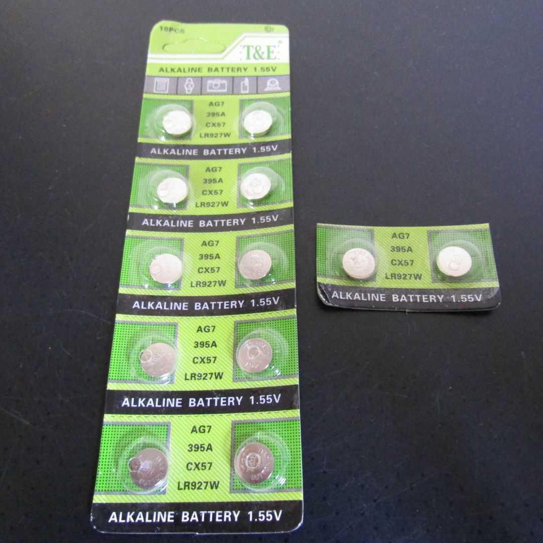ボタン電池　LR927 AG7 395 12個 スマホ/家電/カメラのスマホ/家電/カメラ その他(その他)の商品写真