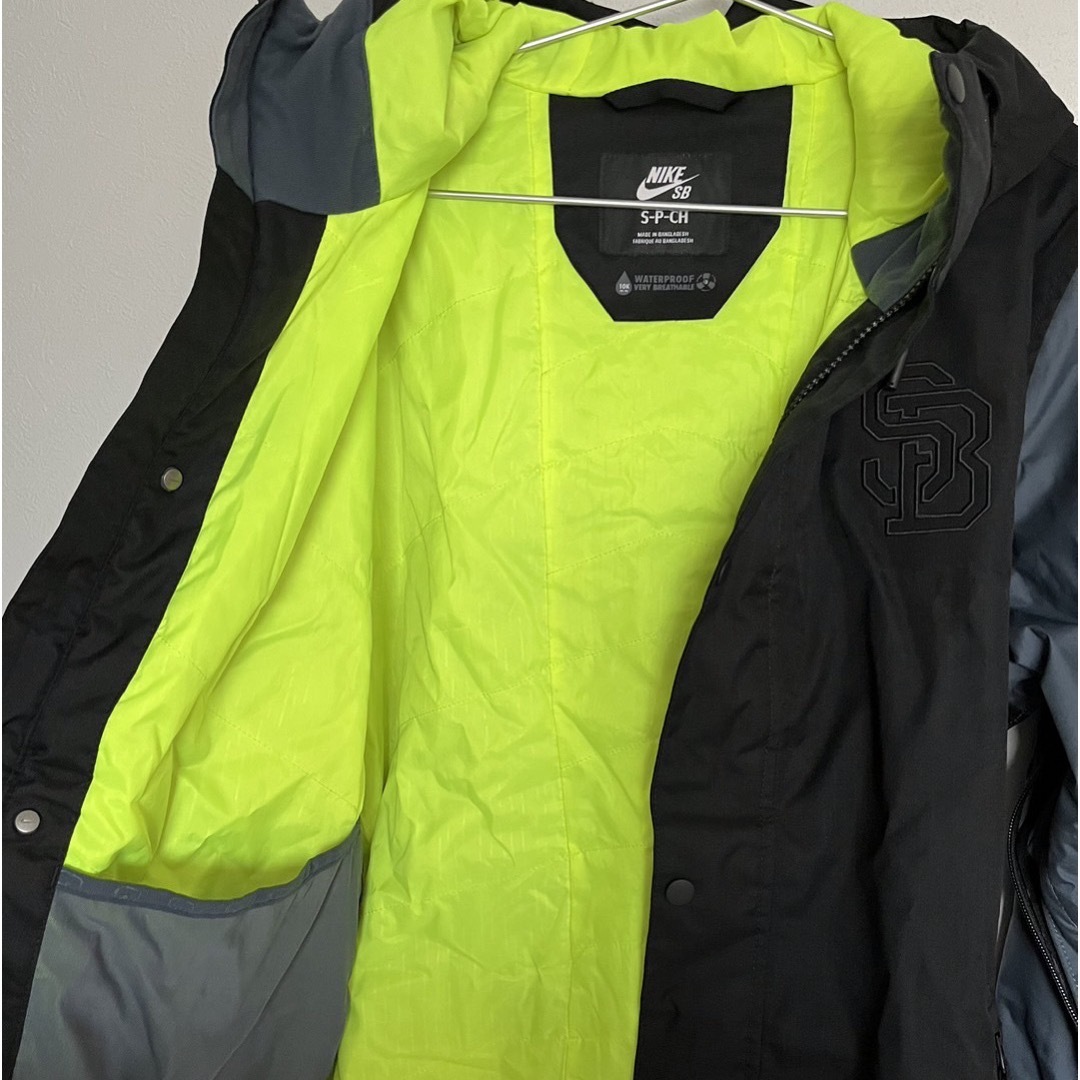 NIKE - 値下げ スノーボードウェア NIKE SBの通販 by M's NIKE - 値下げ スノーボードウェア NIKE SBの通販 by M's