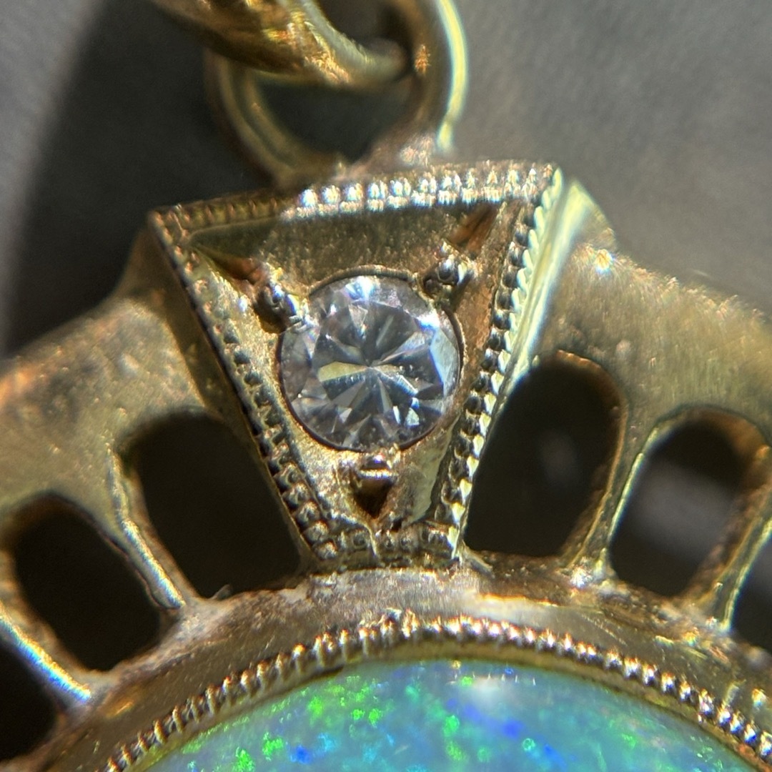 K18 12mm天然オパール ダイヤ付き レディースのアクセサリー(ネックレス)の商品写真