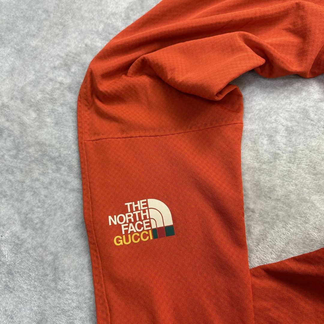 THE NORTH FACE(ザノースフェイス)の新品 GUCCI THE NORTH FACE 2XLサイズ テクニカルパンツ メンズのパンツ(その他)の商品写真