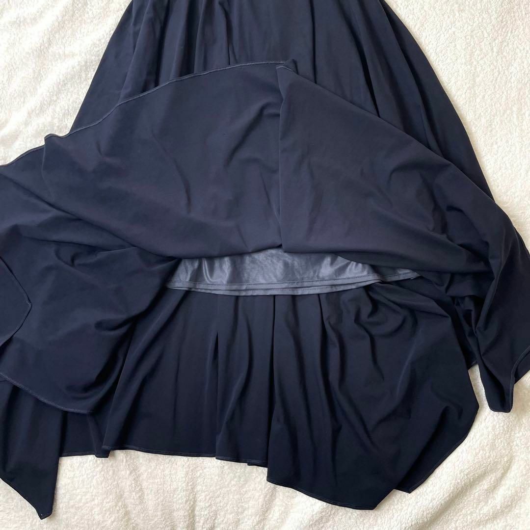 EPOCA(エポカ)のエポカ フレア ロングスカート アシンメトリー ネイビー 黒ブラック サイズ40 レディースのスカート(ロングスカート)の商品写真