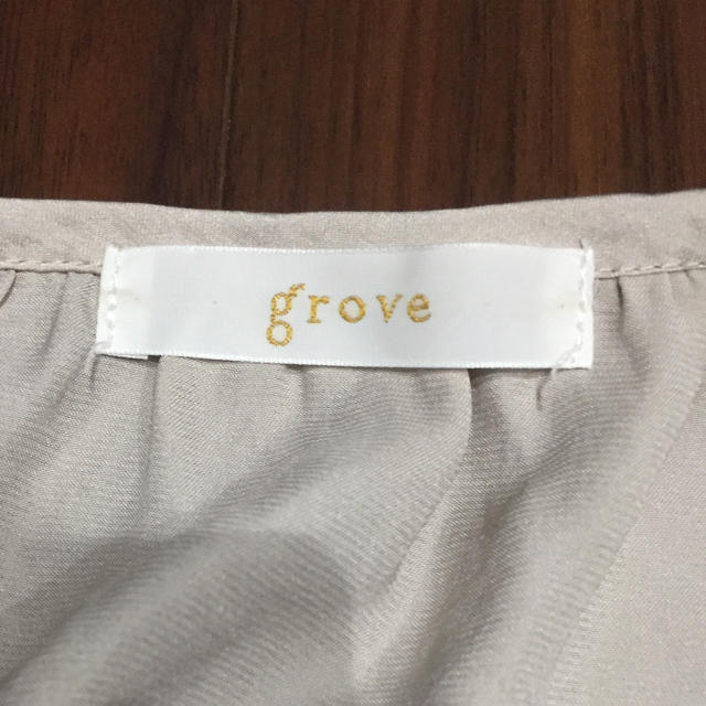 grove(グローブ)のgrove レディースのトップス(シャツ/ブラウス(長袖/七分))の商品写真