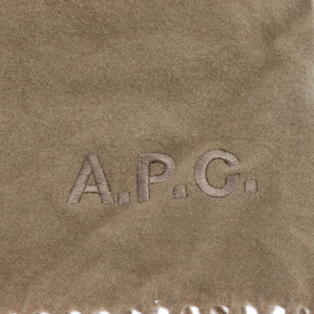 A.P.C(アーペーセー)のA.P.C アーペーセー 刺繍入り ウール マフラー キャメル メンズのファッション小物(マフラー)の商品写真
