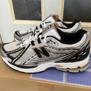 ニューバランス(New Balance)のNew Balance 1906R "Silver"(スニーカー)