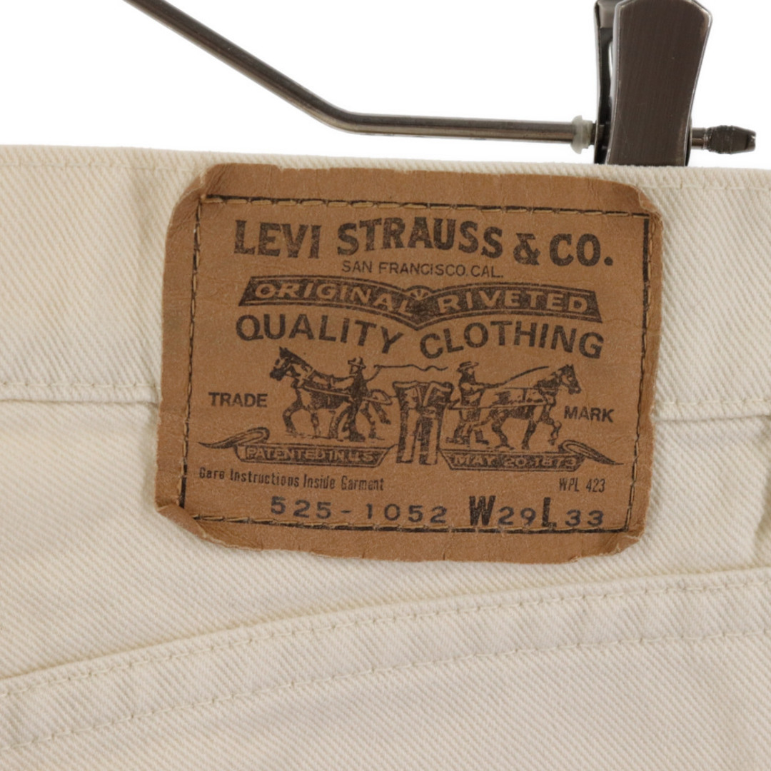 Levi's(リーバイス)のLevi's リーバイス ストレートチノパンツ ベージュ 525-1052 メンズのパンツ(その他)の商品写真