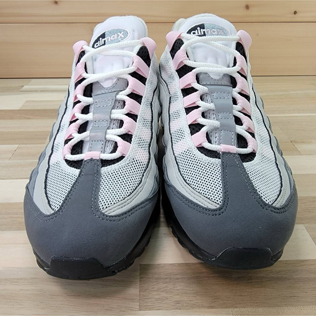 NIKE(ナイキ)のナイキ エアマックス95 "ガンスモーク ピンク フォーム" 25.5㎝ メンズの靴/シューズ(スニーカー)の商品写真