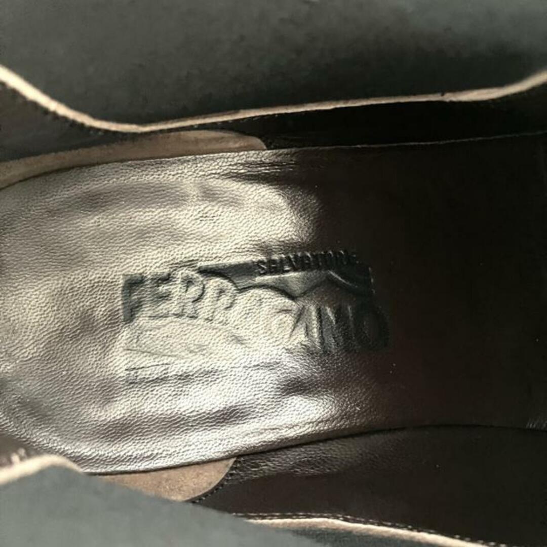 Salvatore Ferragamo(サルヴァトーレフェラガモ)のSalvatoreFerragamo(サルバトーレフェラガモ) ショートブーツ 7 1/2 EE メンズ - 黒 サイドゴア パイソン メンズの靴/シューズ(ブーツ)の商品写真