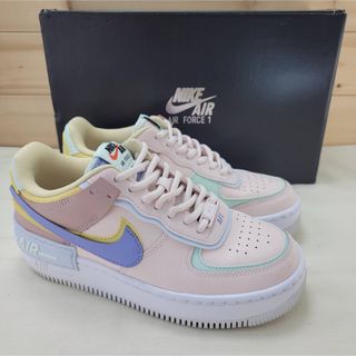 ナイキ(NIKE)のナイキ WMNS エアフォース1 ローシャドウ  ソフト ピンク 23.5㎝(スニーカー)