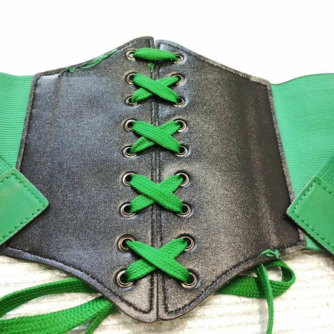 【グリーン色】レディース 編み上げ　コルセット 幅広ゴムベルト レディースのファッション小物(ベルト)の商品写真