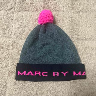 マークバイマークジェイコブス(MARC BY MARC JACOBS)のマークバイマークジェイコブス☆ポンポンニット帽(ニット帽/ビーニー)