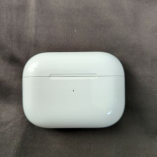 ヘッドフォン/イヤフォンApple AirPods Pro 新品未使用 保証未開始確認