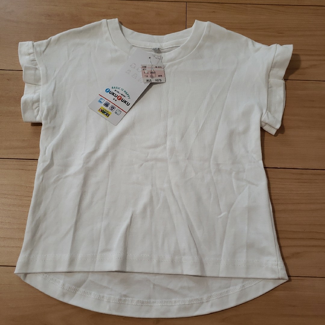 しまむら(シマムラ)のTシャツ　パーカー キッズ/ベビー/マタニティのキッズ服女の子用(90cm~)(Tシャツ/カットソー)の商品写真