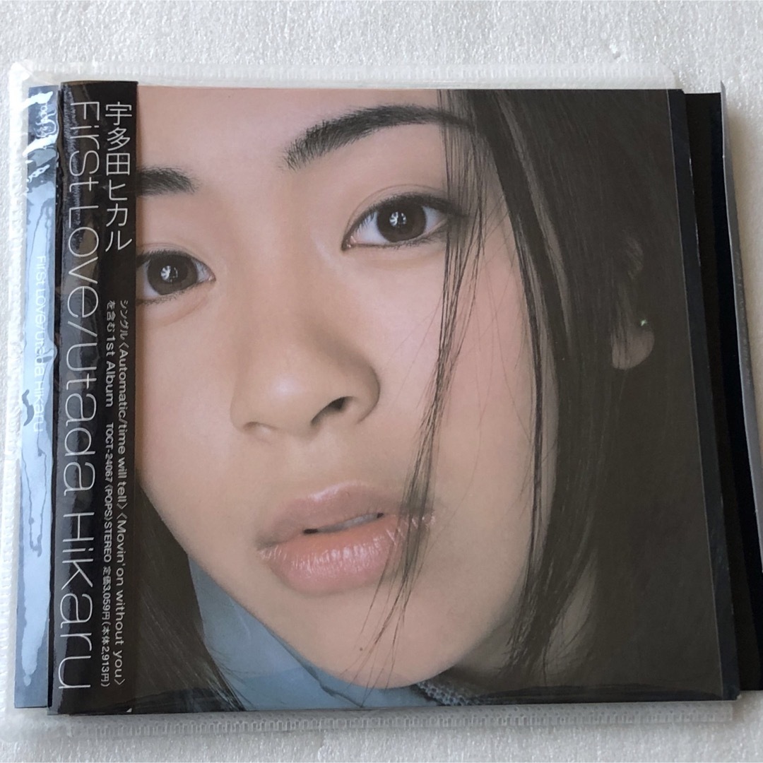  宇多田ヒカル First Love エンタメ/ホビーのCD(ポップス/ロック(邦楽))の商品写真