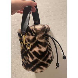 フェンディ(FENDI)のモントレゾール　ズッカ柄　ファー(ショルダーバッグ)