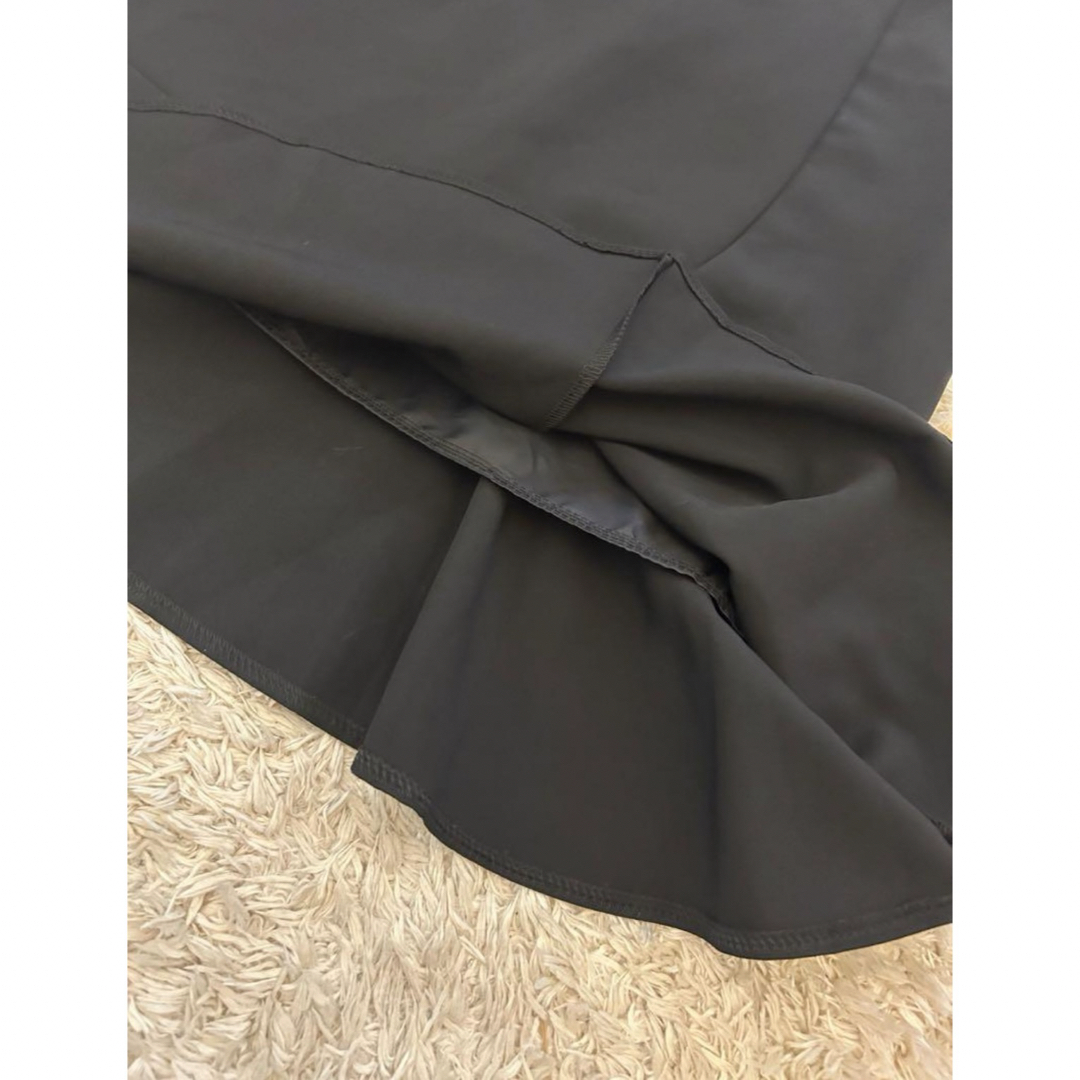 未着品 膝丈フレアスカート L 黒 レディースのスカート(ひざ丈スカート)の商品写真