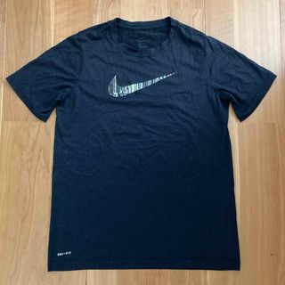 NIKE - NIKE Tシャツ(´・ω・｀)新品 Mサイズの通販 by Cherry