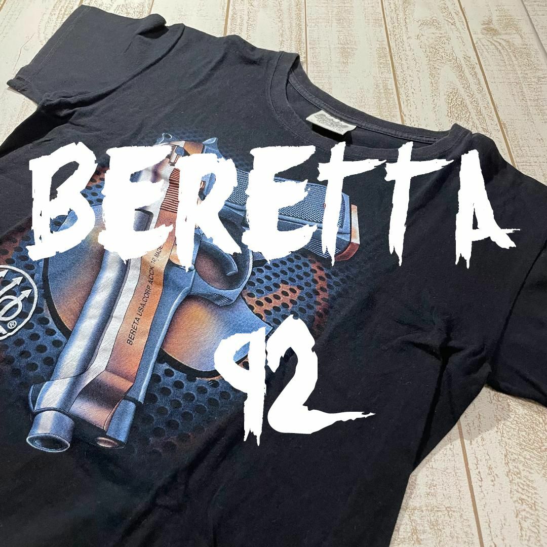 【Beretta 92】ベレッタ 92 ビッグプリント レディースTシャツ レディースのトップス(Tシャツ(半袖/袖なし))の商品写真