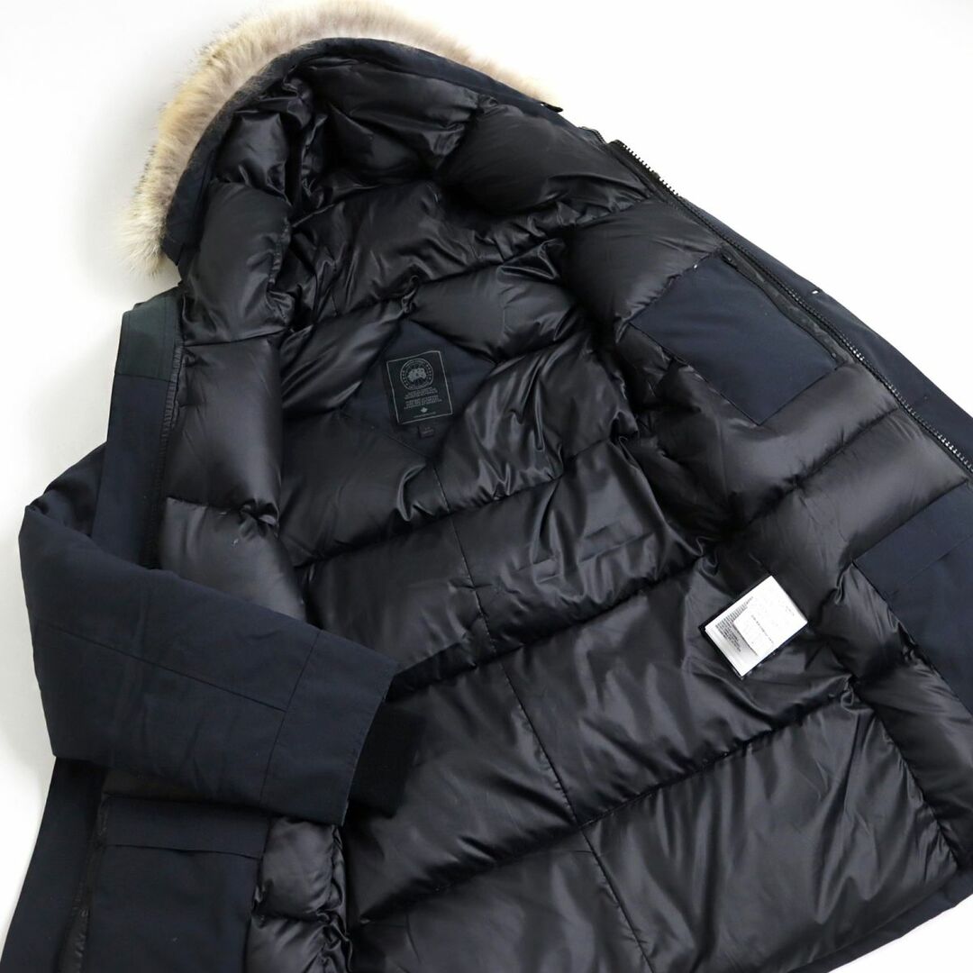 CANADA GOOSE(カナダグース)の良品●カナダグース CHATEAU/シャトー 3426MB ブラックレーベル コヨーテファー ロゴワッペン付 ダウンジャケット 紺 S カナダ製 正規品 メンズのジャケット/アウター(ダウンジャケット)の商品写真