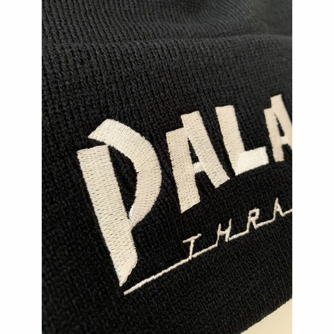 PALACE(パレス)のPALACE THRASHER BEANIE BLACK メンズの帽子(ニット帽/ビーニー)の商品写真