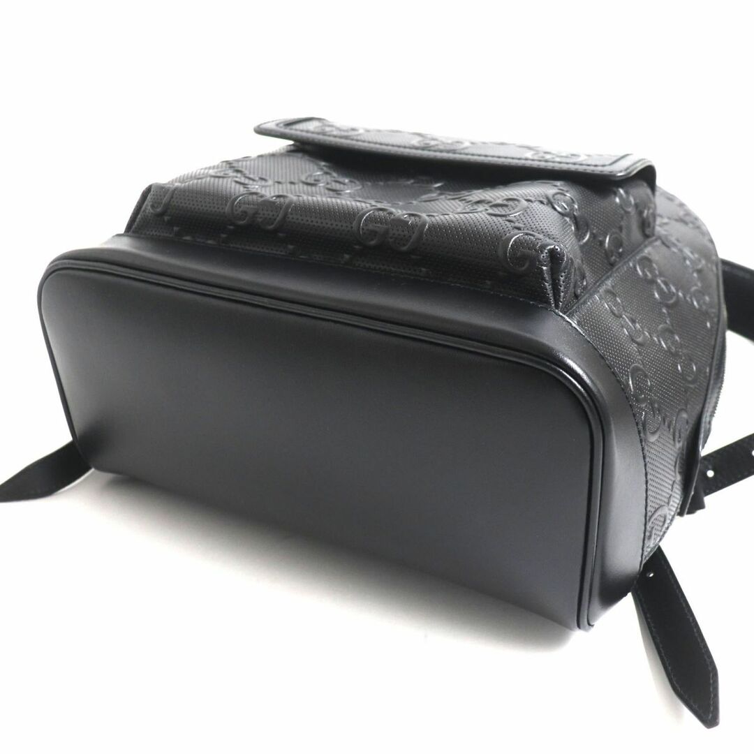 Gucci(グッチ)の美品▼GUCCI グッチ 658579 GGエンボス レザーバックパック/リュックサック ブラック イタリア製 メンズ 箱・保存袋付き メンズのバッグ(バッグパック/リュック)の商品写真