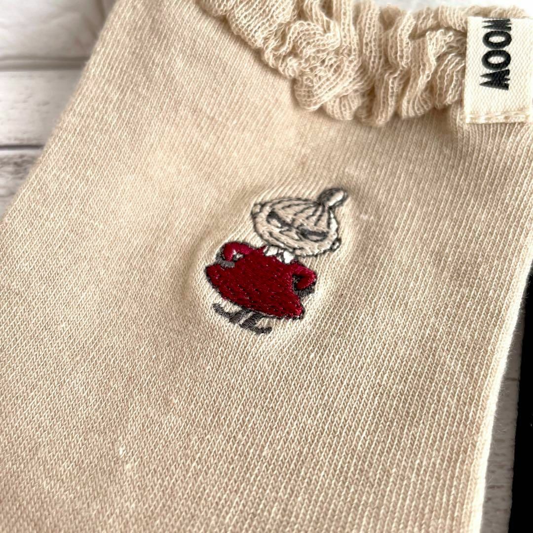 MOOMIN(ムーミン)のムーミン　クルー　ソックス　リトルミィ　刺繍　無地　靴下　2足セット　新品未使用 レディースのレッグウェア(ソックス)の商品写真