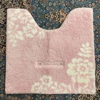 ローラアシュレイ トイレマットの通販 200点以上 | LAURA ASHLEYの ローラアシュレイ トイレマットの通販 200点以上 | LAURA ASHLEYの