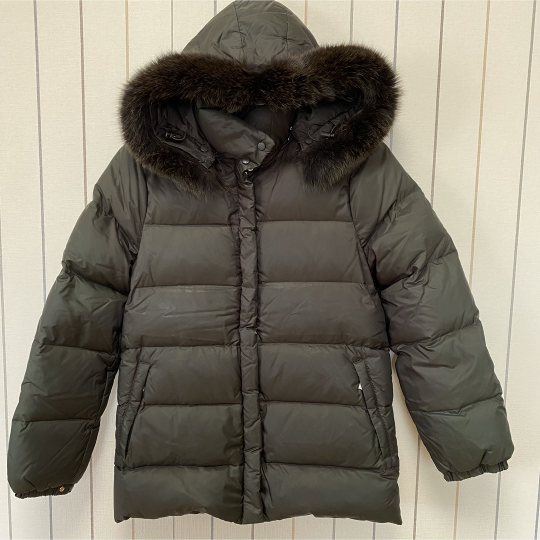 MONCLER(モンクレール)のモンクレール MONCLER ダウンジャケット ダークブラウン レディースのジャケット/アウター(ダウンジャケット)の商品写真