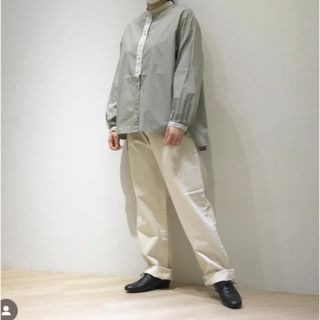 ネストローブ(nest Robe)の休日と詩　バターミルクシャツ　tandey(シャツ/ブラウス(長袖/七分))