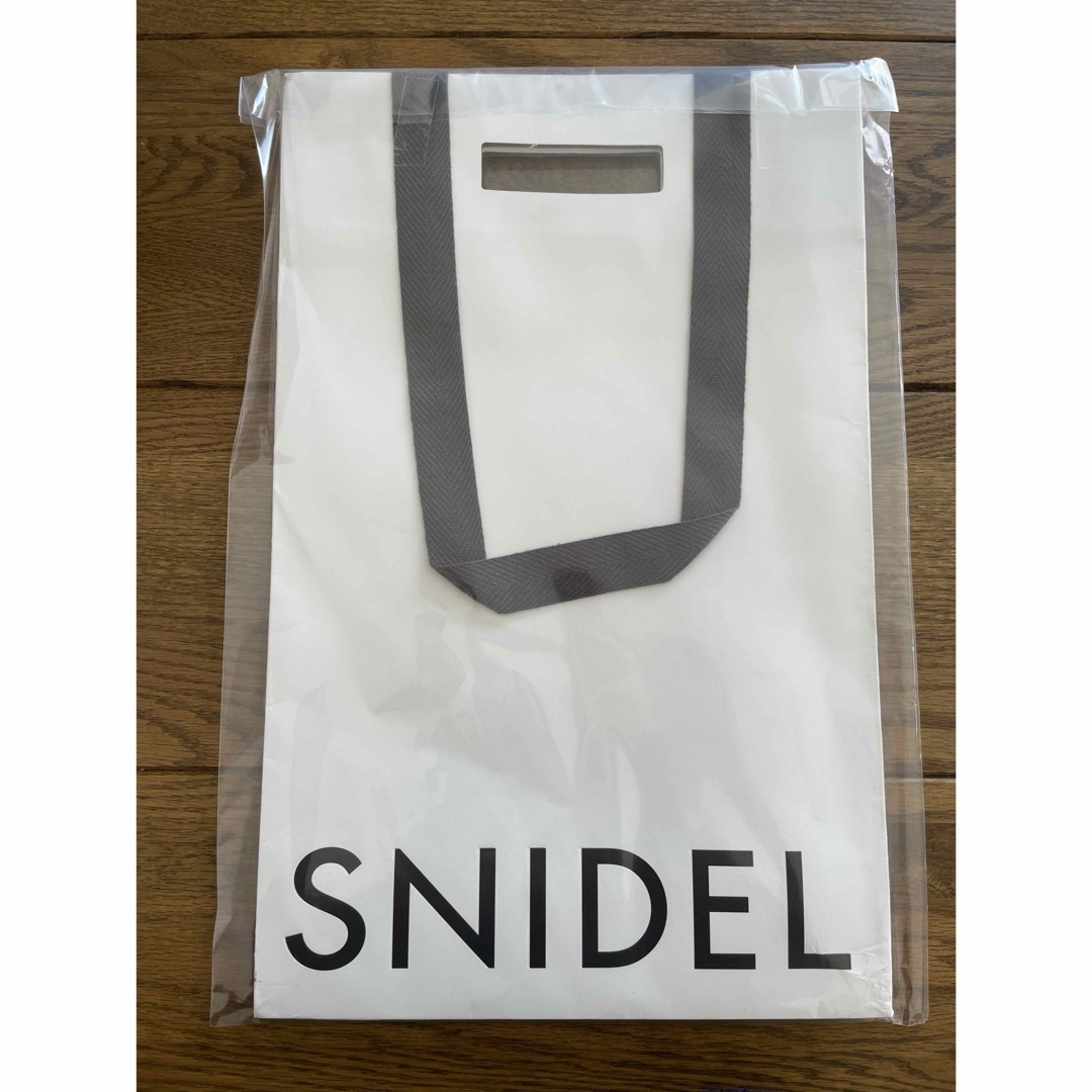 SNIDEL(スナイデル)のSNIDEL スナイデル　ショッパー レディースのバッグ(ショップ袋)の商品写真