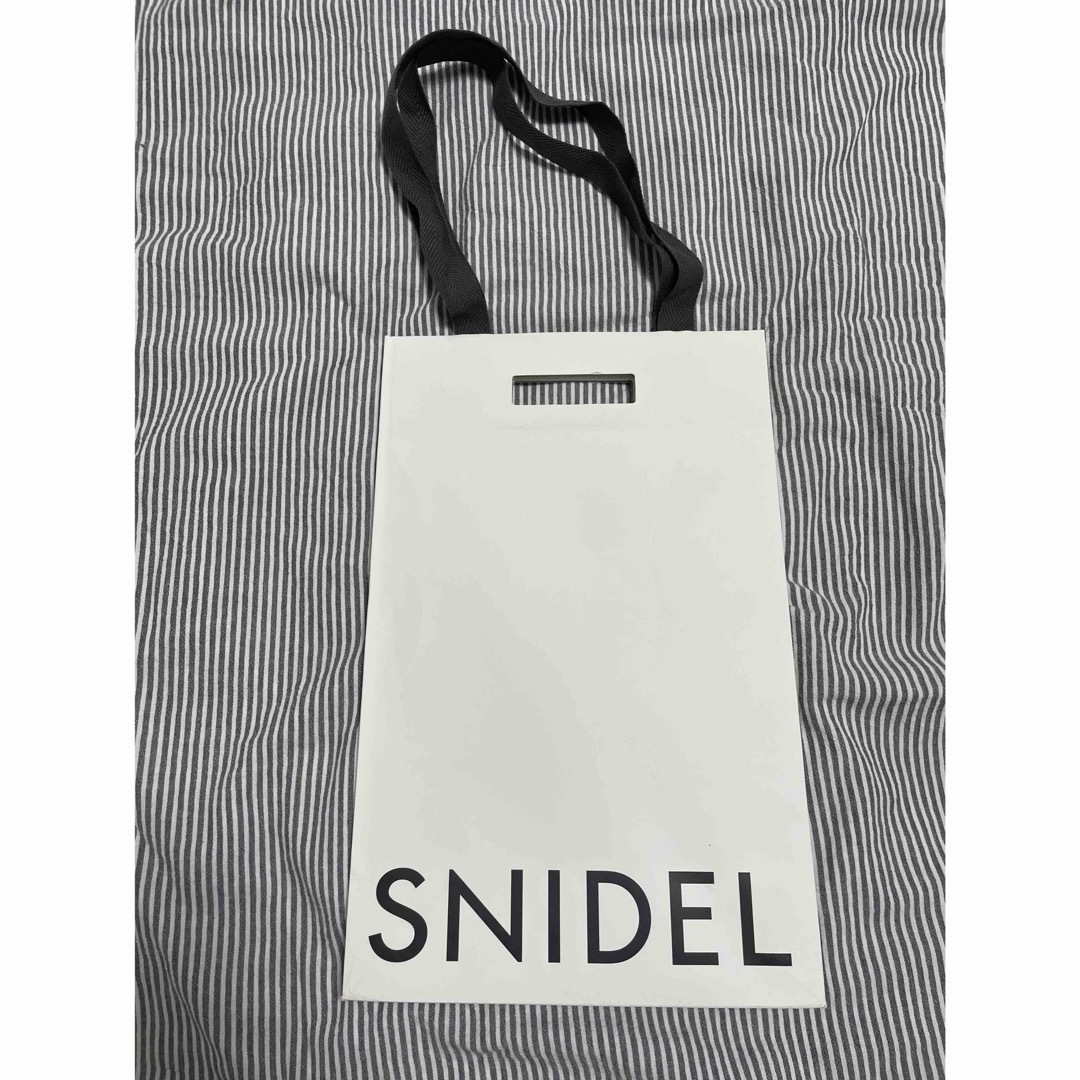 SNIDEL(スナイデル)のSNIDEL スナイデル　ショッパー レディースのバッグ(ショップ袋)の商品写真