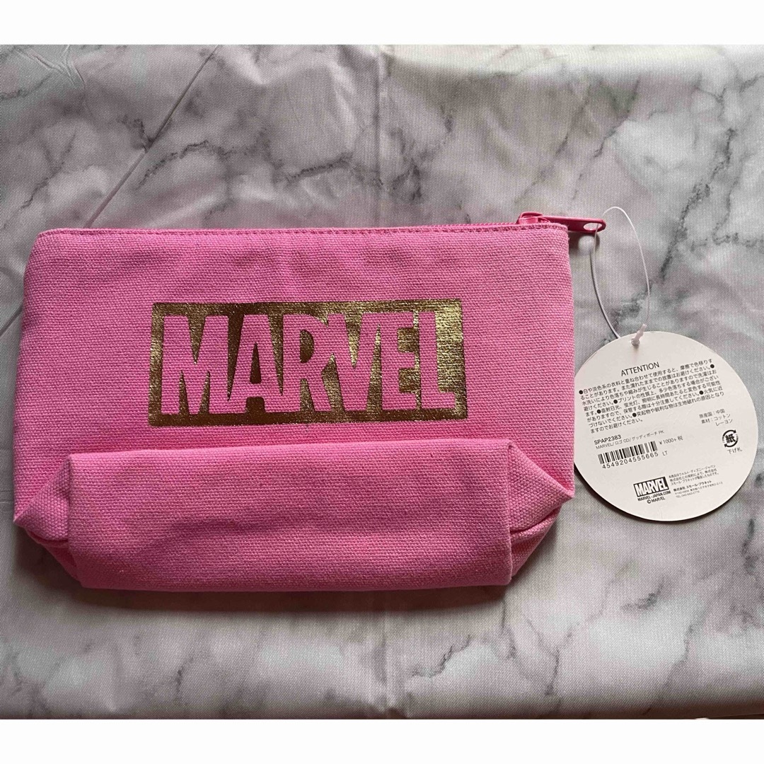 MARVEL(マーベル)のMARVEL ポーチ　ピンク レディースのファッション小物(ポーチ)の商品写真