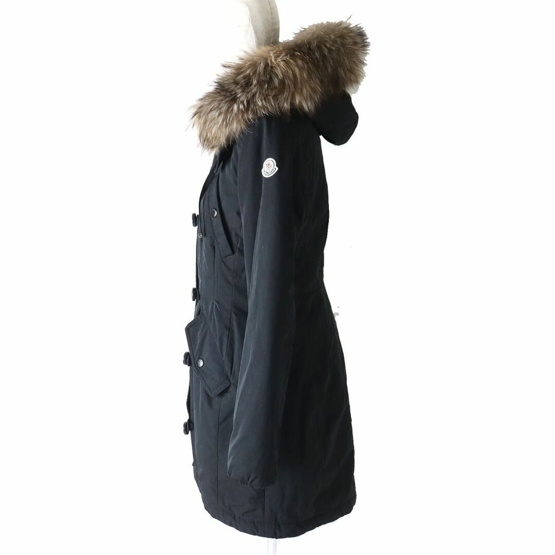 MONCLER(モンクレール)の良品△MONCLER モンクレール 17-18AW AREDHEL ダブルZIP フード・ファー・ロゴパッチ付き ダウンコート レディース ブラック 1 冬物◎ レディースのジャケット/アウター(ダウンコート)の商品写真