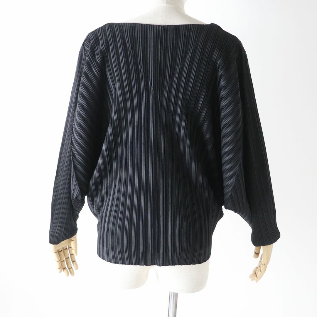 ISSEY MIYAKE(イッセイミヤケ)の極美品★正規品 PLEATS PLEASE プリーツプリーズ イッセイミヤケ PP33-F0353 Vネック 長袖 カーディガン レディース ブラック 黒 3 日本製 レディースのトップス(カーディガン)の商品写真