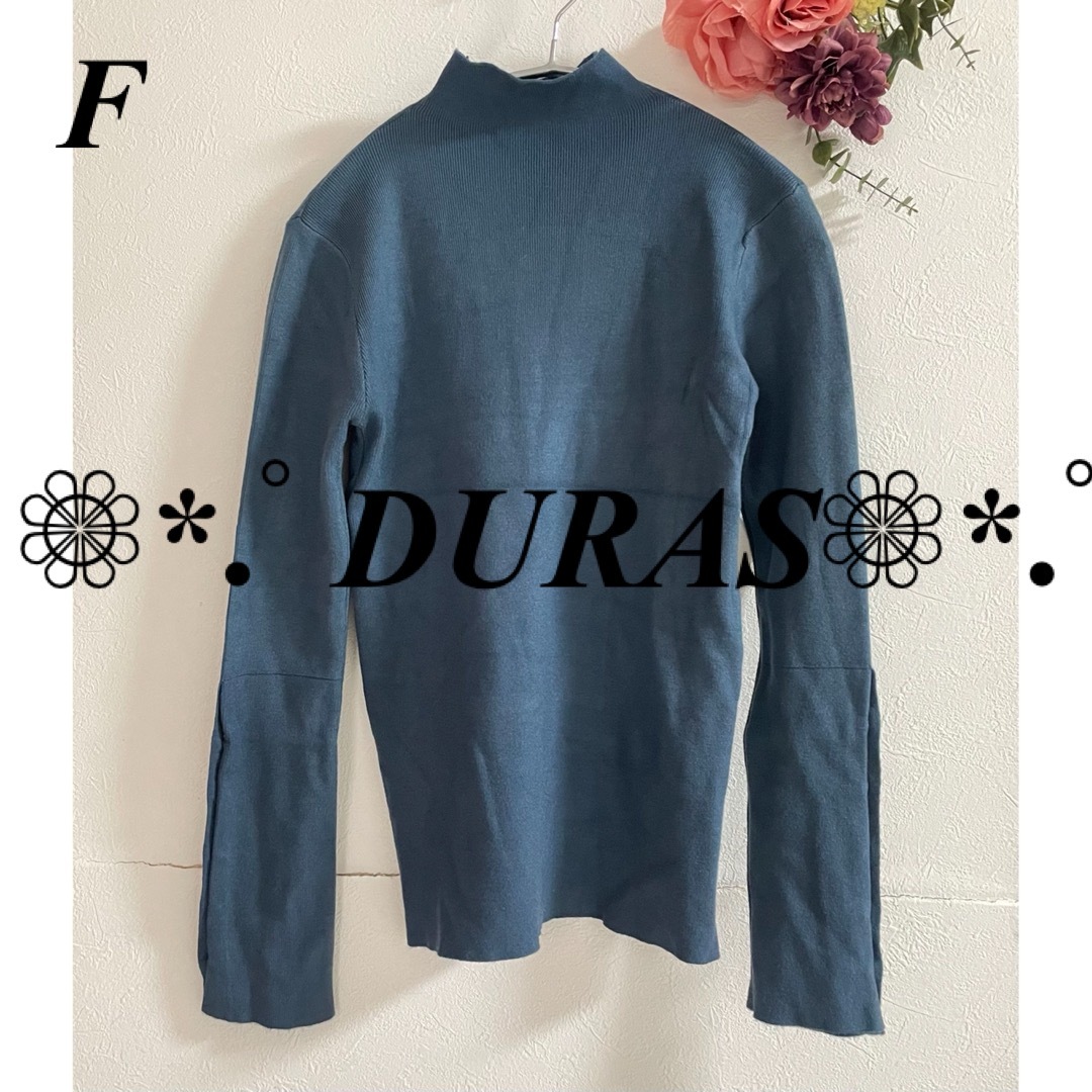 DURAS(デュラス)のDURAS デュラス 袖ボタンリブニット レディースのトップス(ニット/セーター)の商品写真