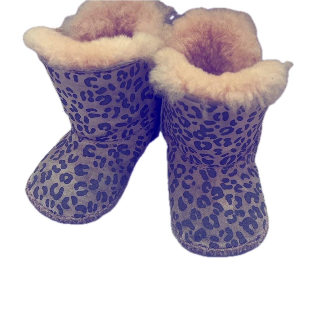 UGG(アグ)のUGG ベビーブーツ　12.5センチ キッズ/ベビー/マタニティのベビー靴/シューズ(~14cm)(ブーツ)の商品写真