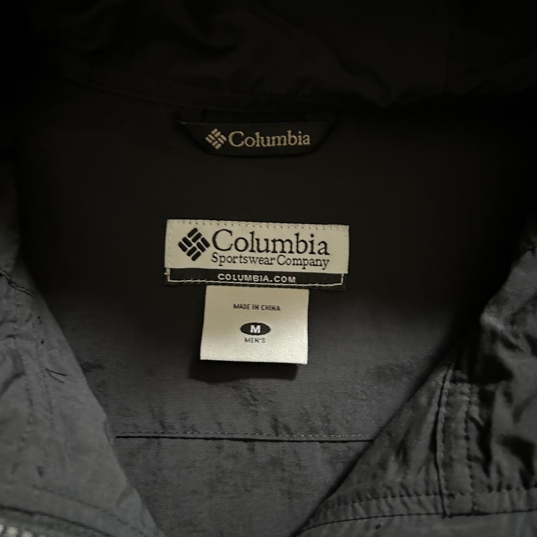 Columbia(コロンビア)のColumbia コロンビア マウンテンパーカー ブラック M メンズのジャケット/アウター(マウンテンパーカー)の商品写真