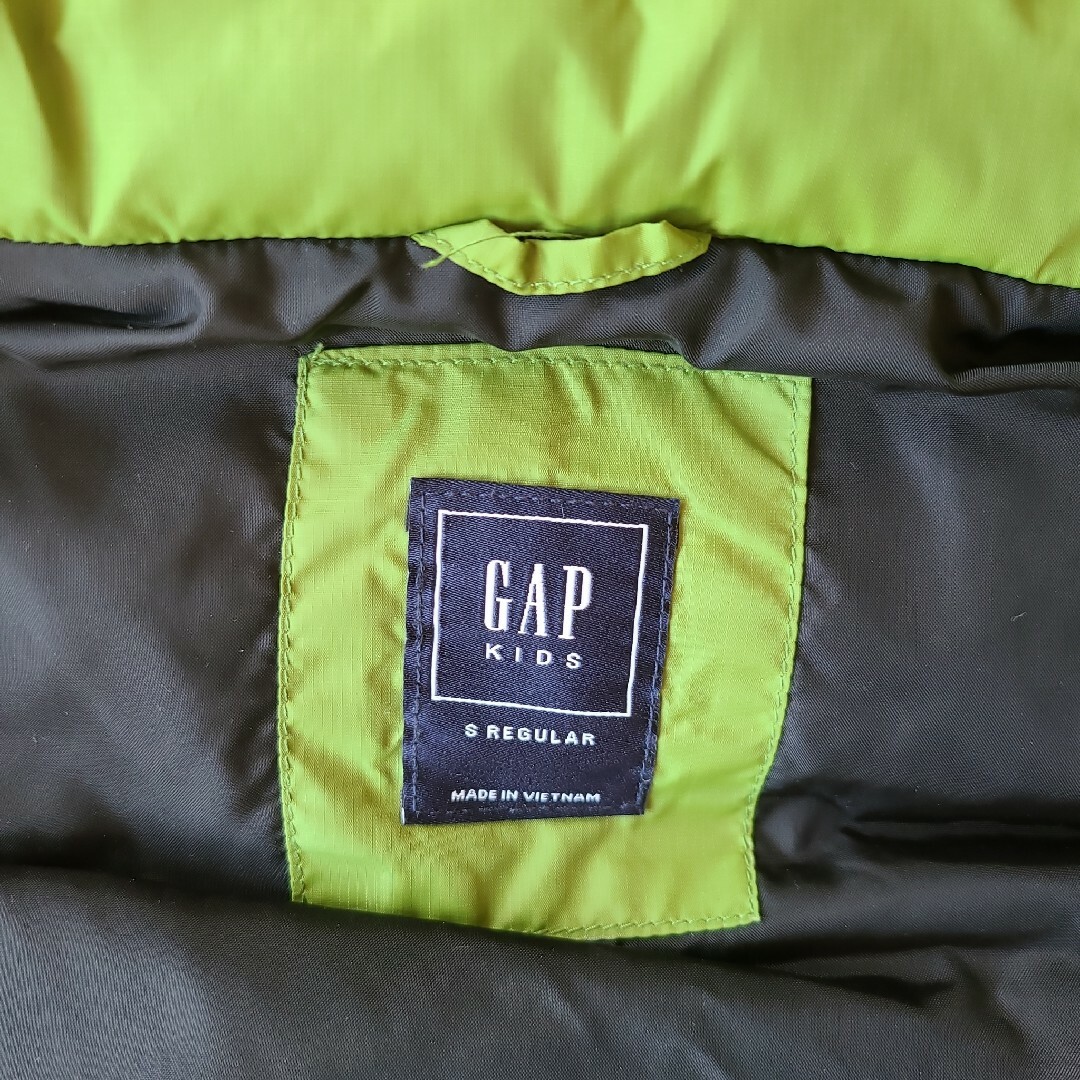 GAP Kids(ギャップキッズ)のGAPKIDS　ダウンベスト　120 キッズ/ベビー/マタニティのキッズ服女の子用(90cm~)(ジャケット/上着)の商品写真