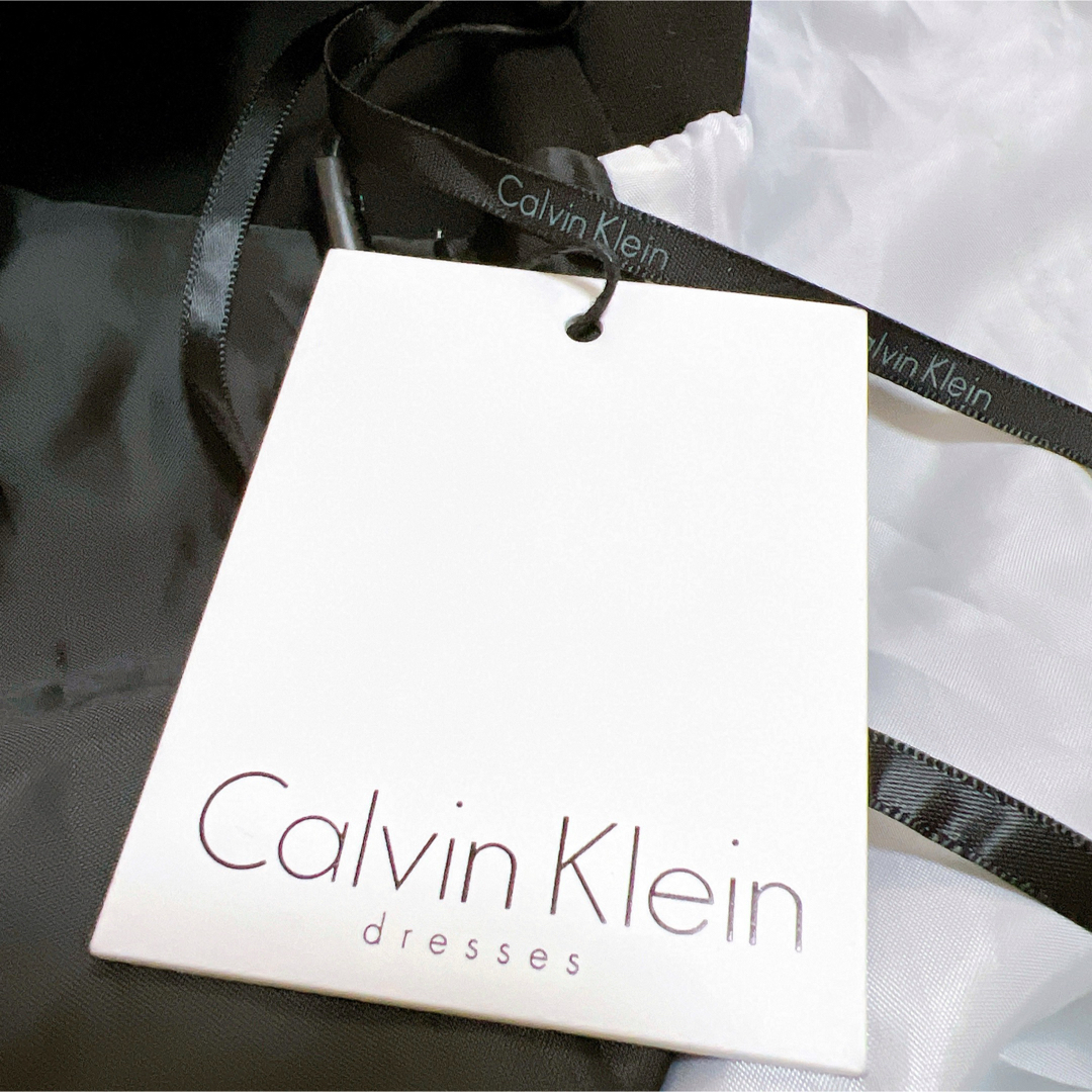 Calvin Klein(カルバンクライン)の未使用タグ付き＊Calvin Klein ワンピース ノースリーブ ギャザー 8 レディースのワンピース(ひざ丈ワンピース)の商品写真