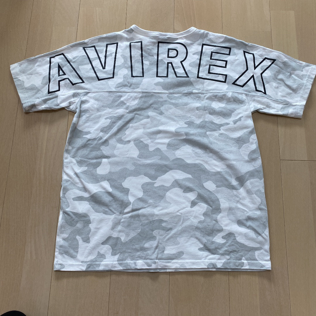 AVIREX(アヴィレックス)のAVIREX 新品　ビッグロゴ　ルーズフィット　M メンズのトップス(Tシャツ/カットソー(半袖/袖なし))の商品写真