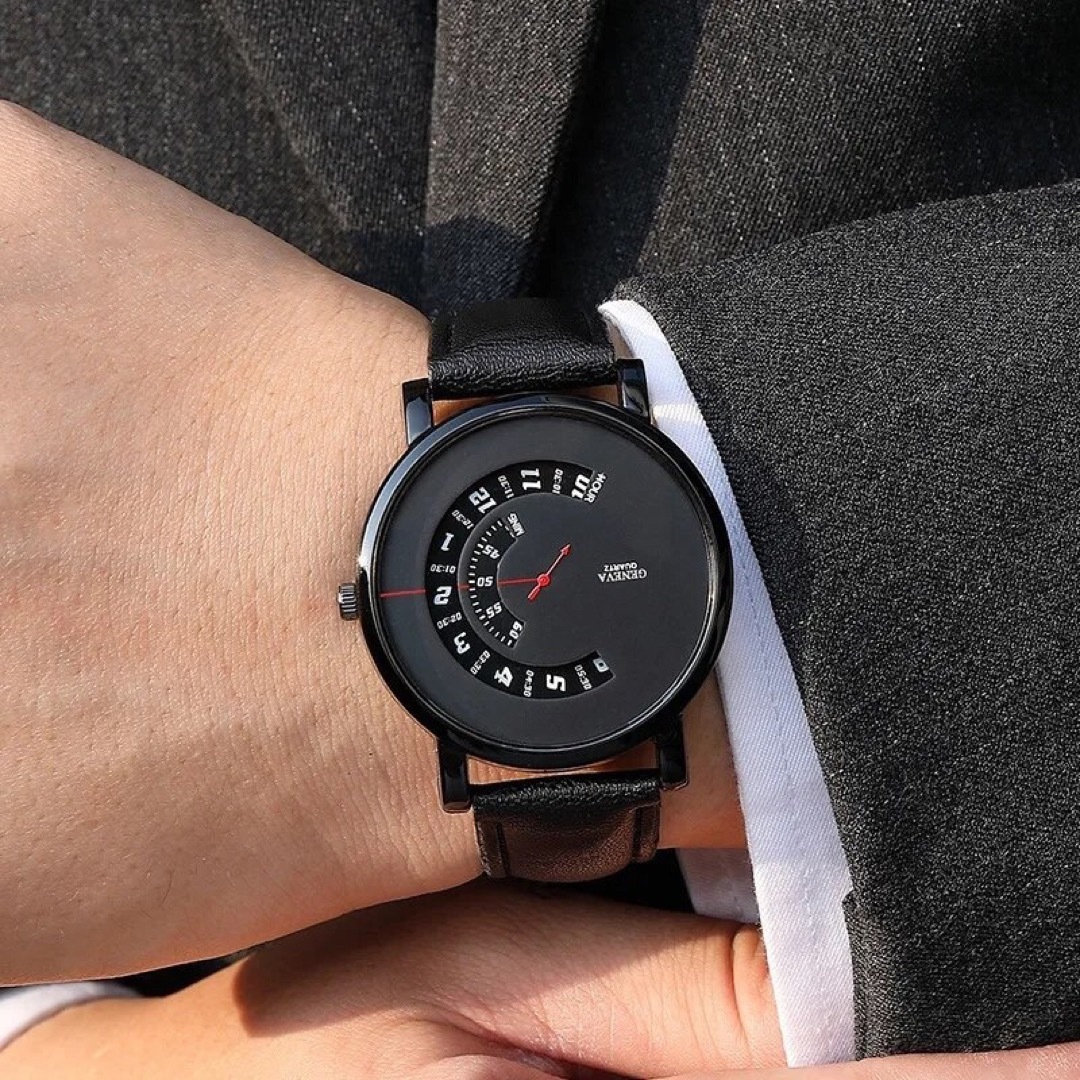 メンズ腕時計　ビジネス高品質　ファッション性　電池式　大特価　黒 レディースのファッション小物(腕時計)の商品写真