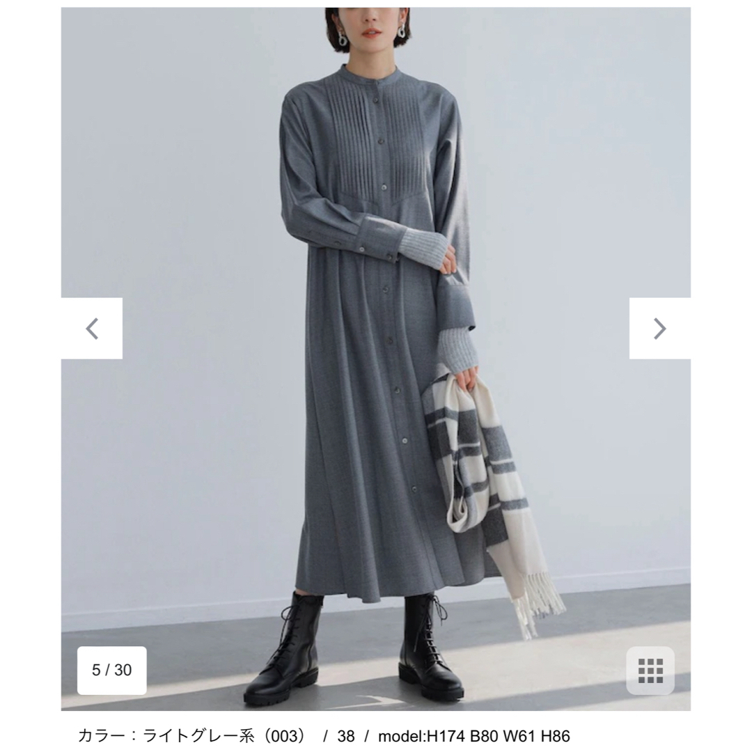 23区(ニジュウサンク)の【CLASSY.コラボ/洗える】ウールストレッチツイル ピンタック ワンピース レディースのワンピース(ロングワンピース/マキシワンピース)の商品写真