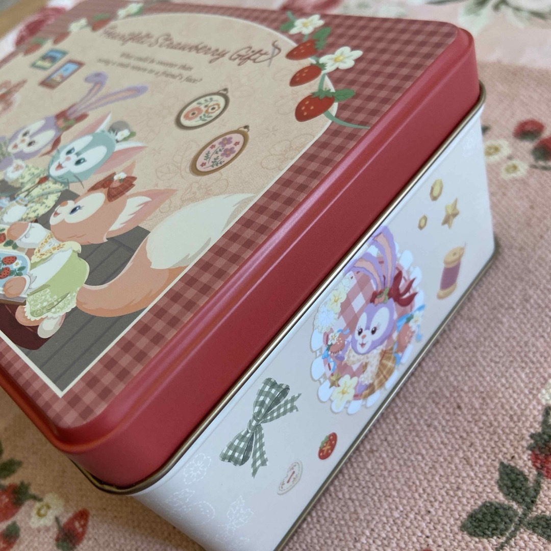 シェリーメイ(シェリーメイ)の🧸ディズニーシー限定🧸ダッフィー🍓パウンドケーキ🍰ストロベリー🍓 食品/飲料/酒の食品(菓子/デザート)の商品写真