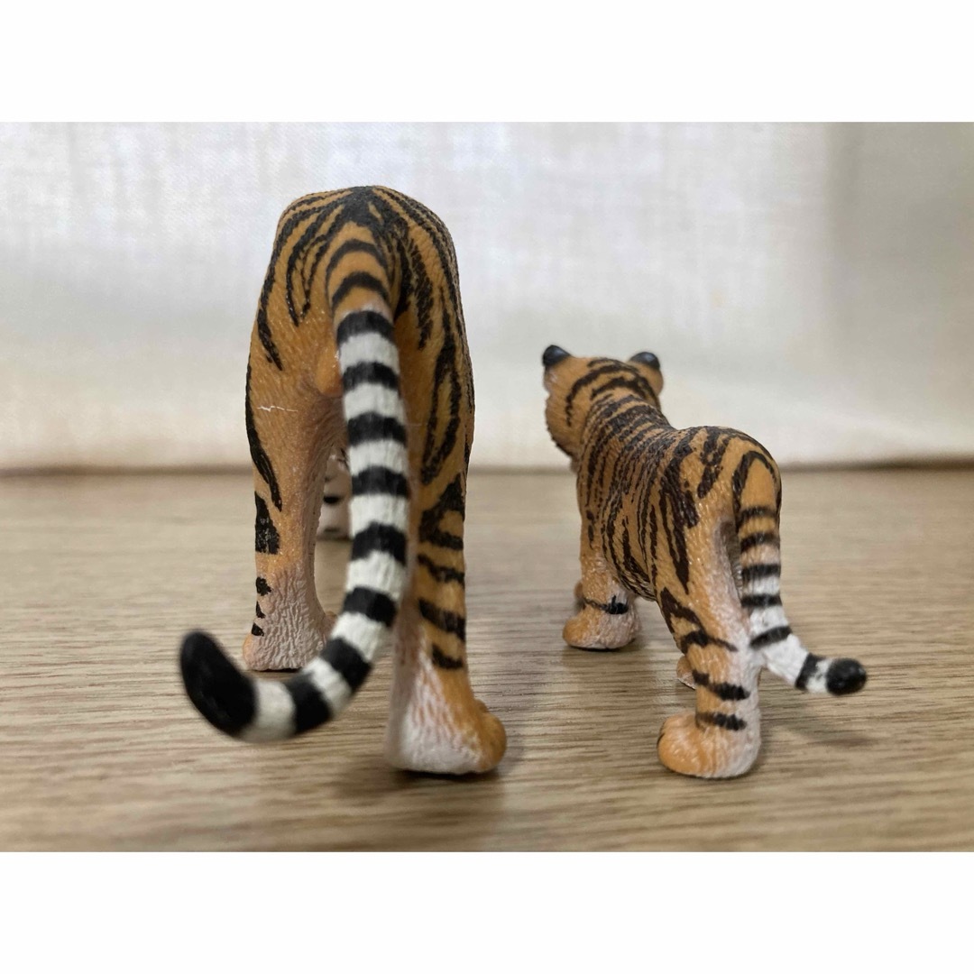 Schleich(シュライヒ)のシュライヒ　虎フィギュア親子セット エンタメ/ホビーのフィギュア(その他)の商品写真